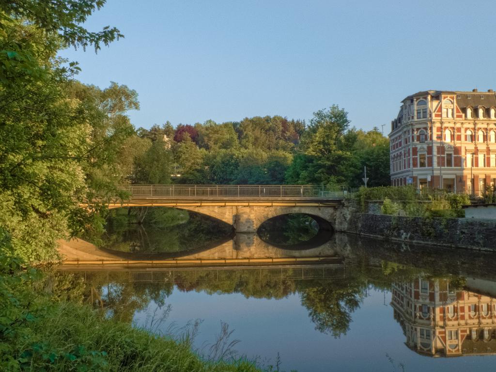 Old Elster bridge in Oelsnitz close to the station in the evening